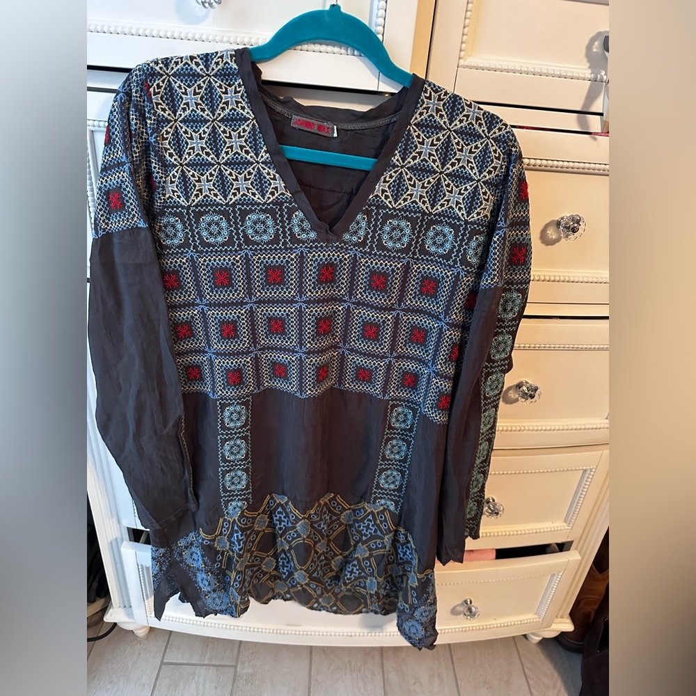 Johnny Was Tunic size Medium